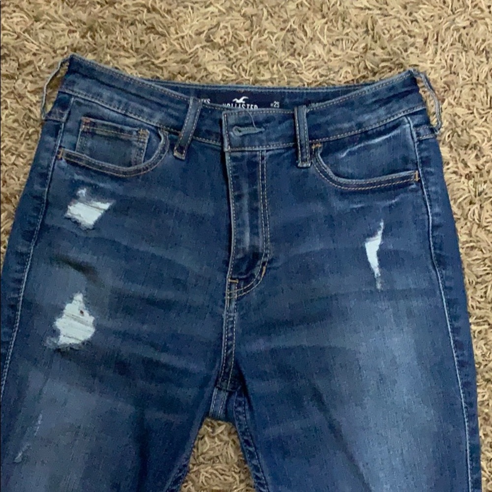 Hollister High Rise Crop Jeans